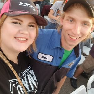 Meet your Posher, Sydnie